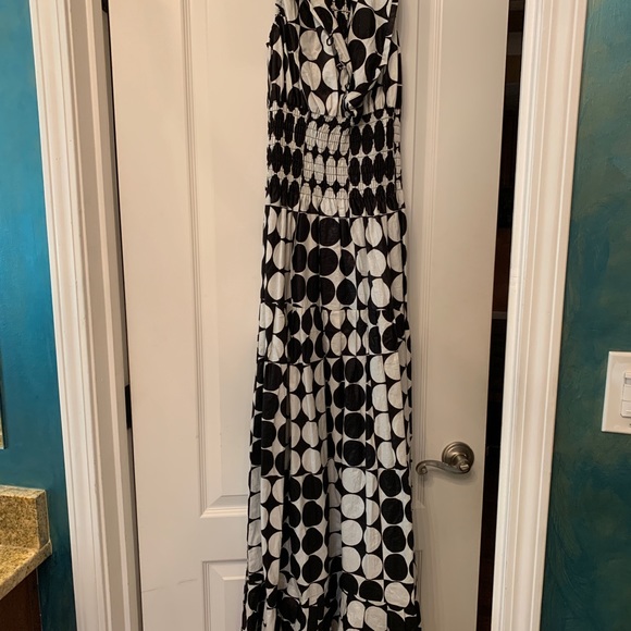 Black & white dress - Picture 2 of 2